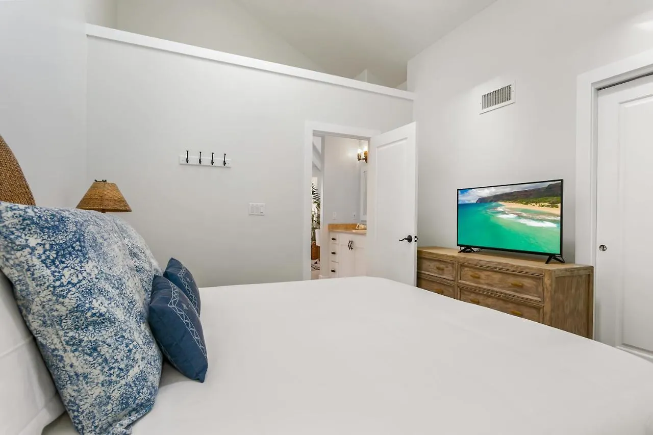 Koolkondo Luxury Designer Condo Koloa 0*,  ABD